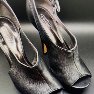 Diba Black Peep Toe Heels